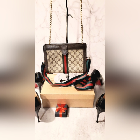 **SOLD ON MERCARI ***Authentic Gucci Handbag - Picture 9 of 10